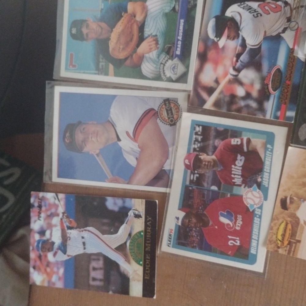 Assorted Baseball Trading Cards - Picture 5 of 5